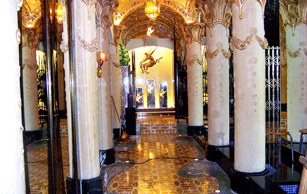 深圳皇家馬德里商務(wù)會(huì )館